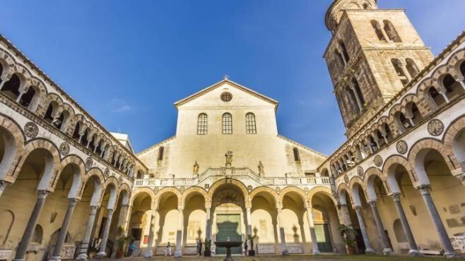 Design & History Suite Salerno Esterno foto